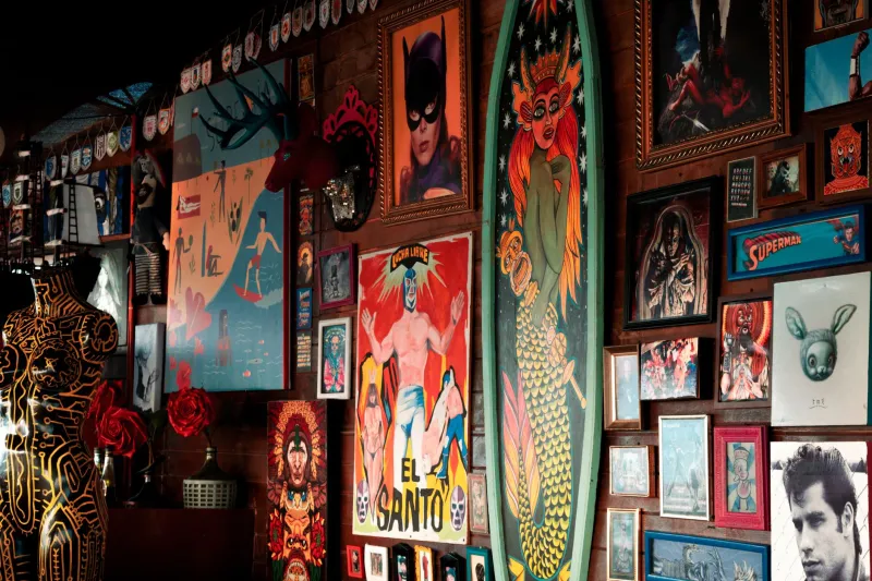 When Instinct Overrules Order: Finding the Thread That Ties an Unlikely Collection Together